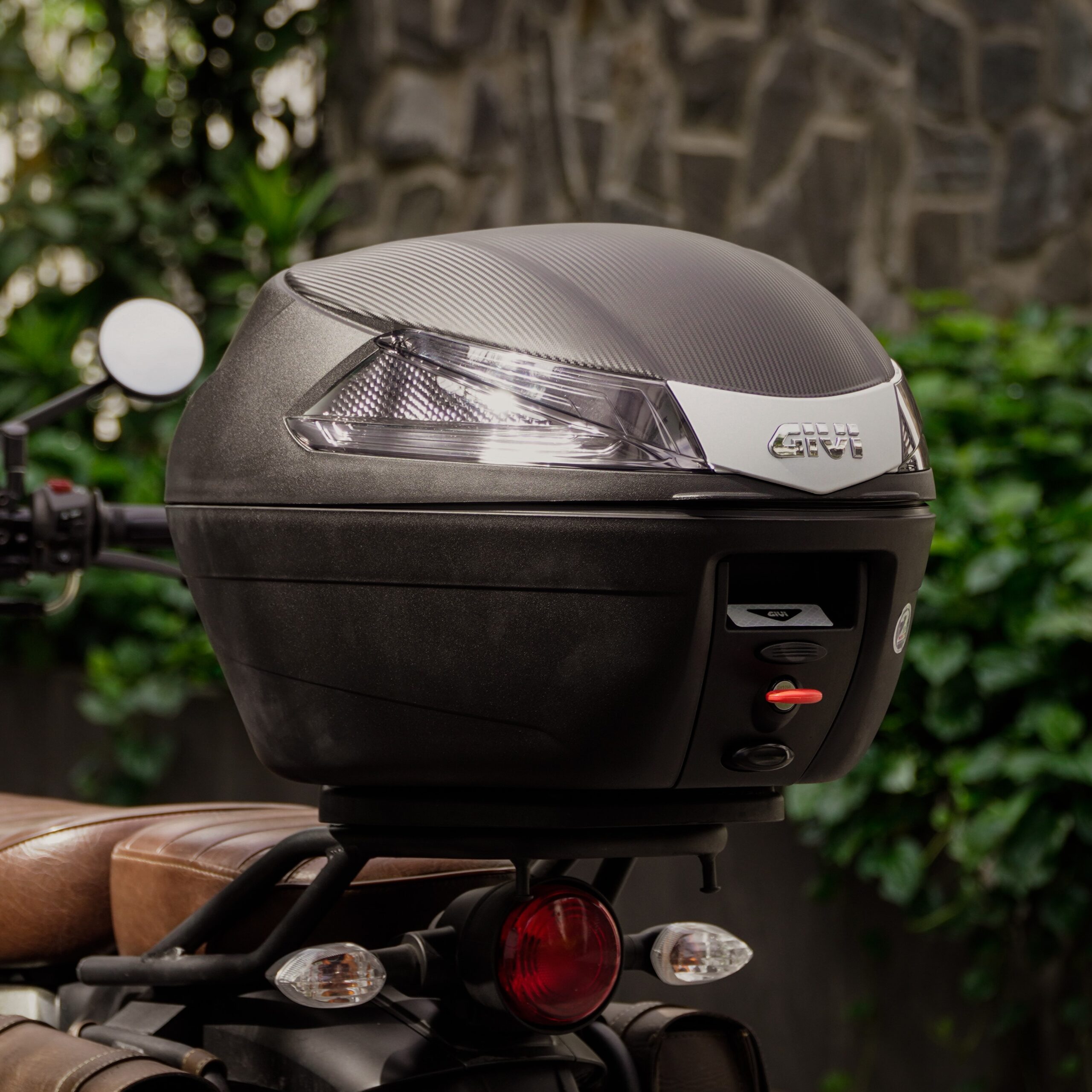 GIVI BOX – B34NT