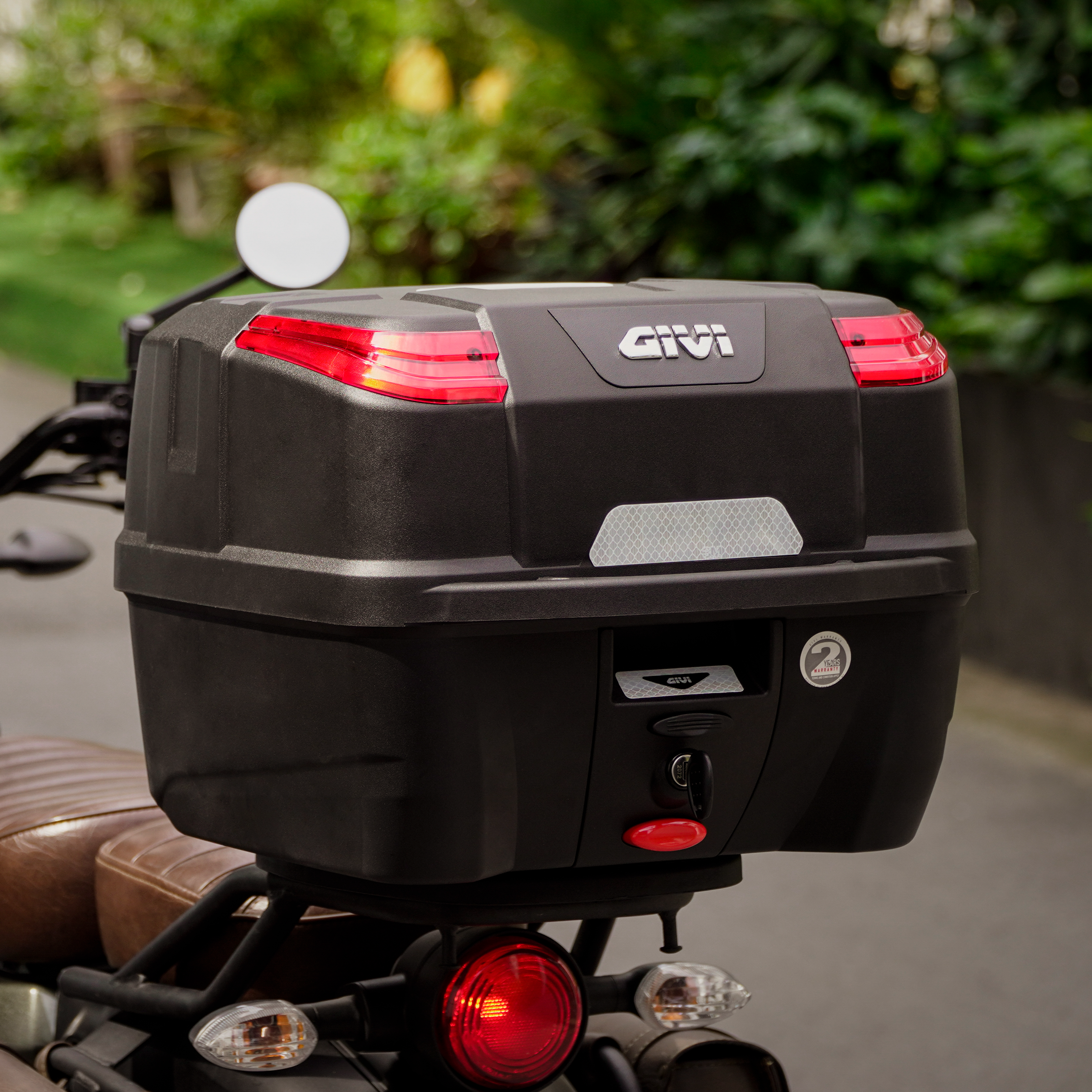 GIVI BOX – B33NM